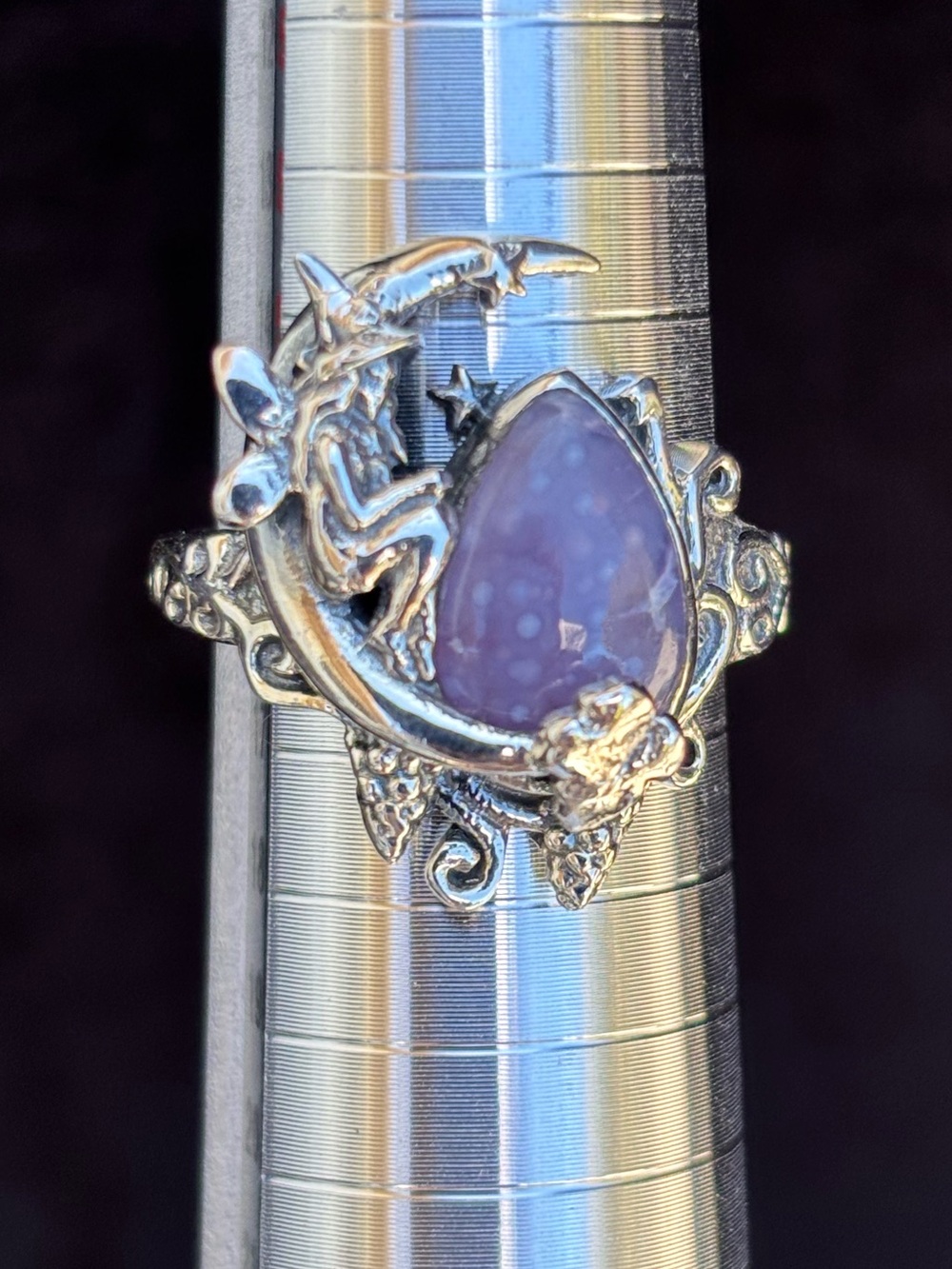 Sterling Silver Fairy Moon Ring with Grape Agate Center Size btwn 7.5-7.75